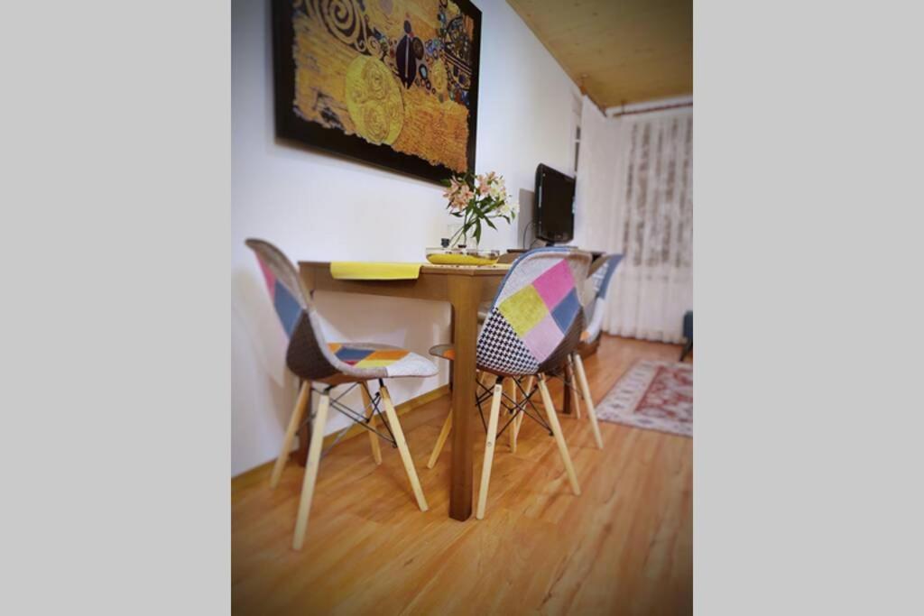 The Secret Lodge- New With Private Garage, Entire House Veliko Tarnovo Luaran gambar