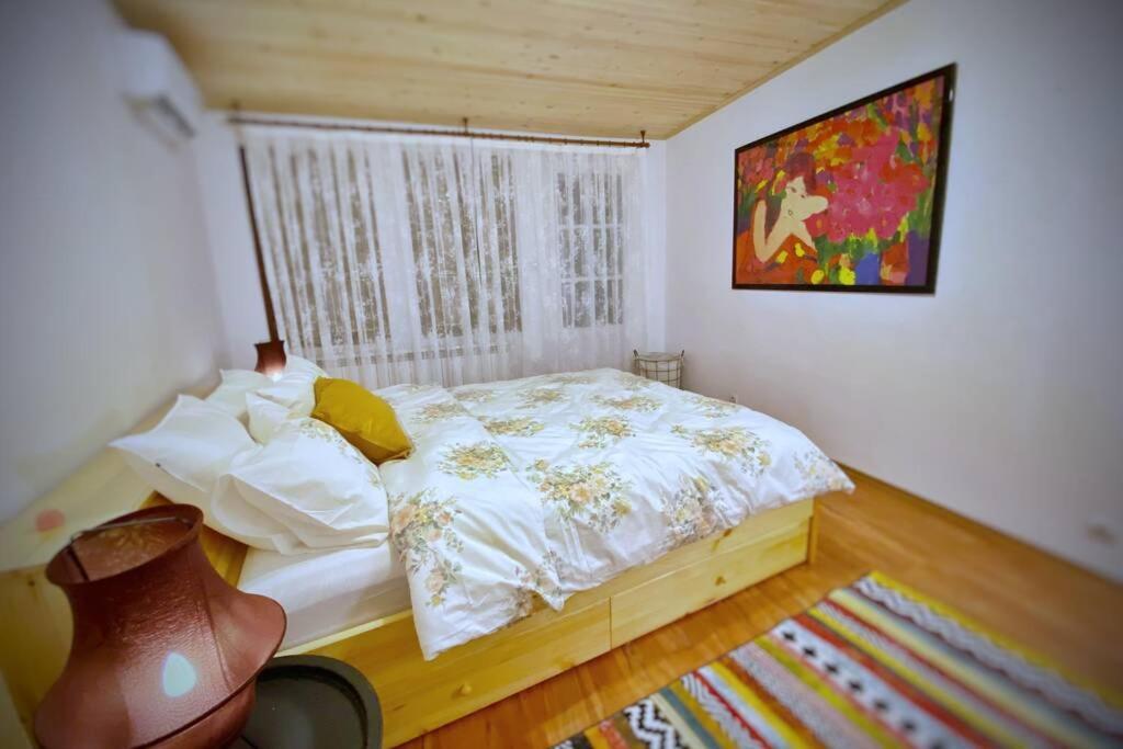 The Secret Lodge- New With Private Garage, Entire House Veliko Tarnovo Luaran gambar