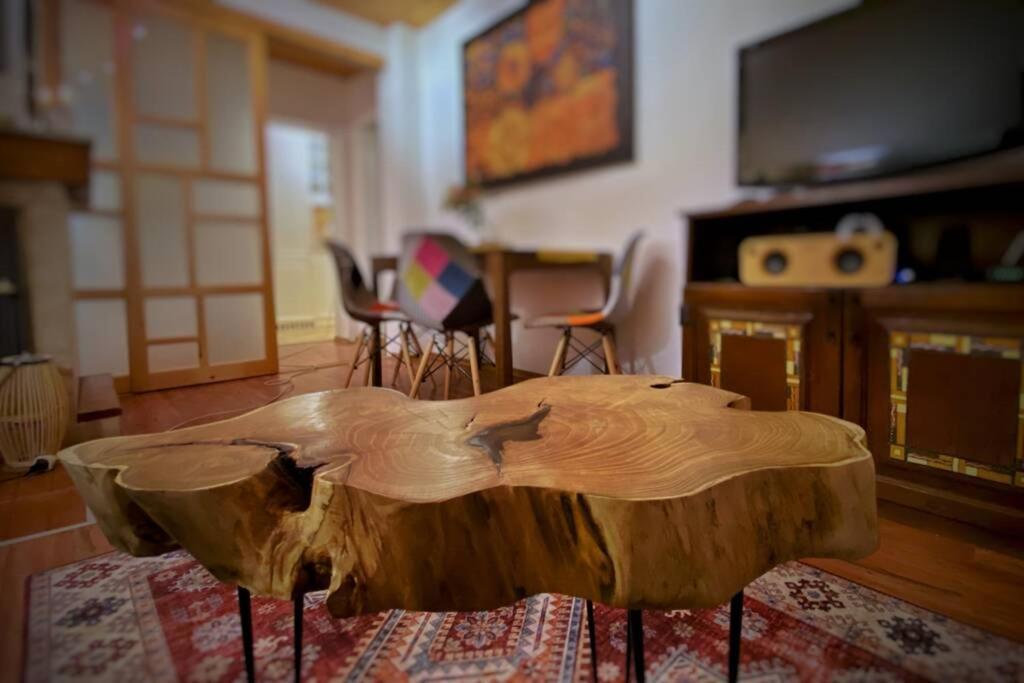 The Secret Lodge- New With Private Garage, Entire House Veliko Tarnovo Luaran gambar